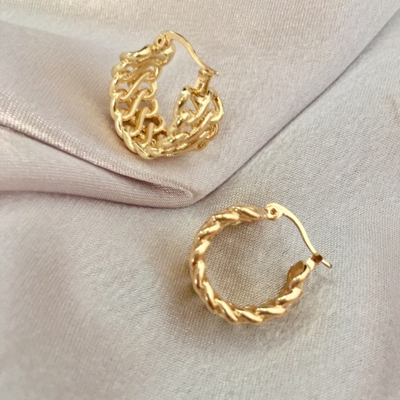 Twisted Hoop Minimalist Woven Chic Gold Earrings - Picture 7 of 9
